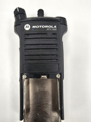 MOTOROLA APX7000 VHF 7/800 MODEL 3 H97TGD9PW1AN PORTABLE RADIO APX 7000 III