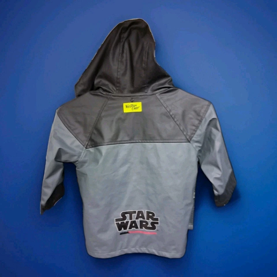 Chaqueta de lluvia forrada con capucha Western Chief Kids 3T Star Wars Darth Vader Foto 2 de 4