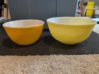 VINTAGE PYREX MIXING BOWLS