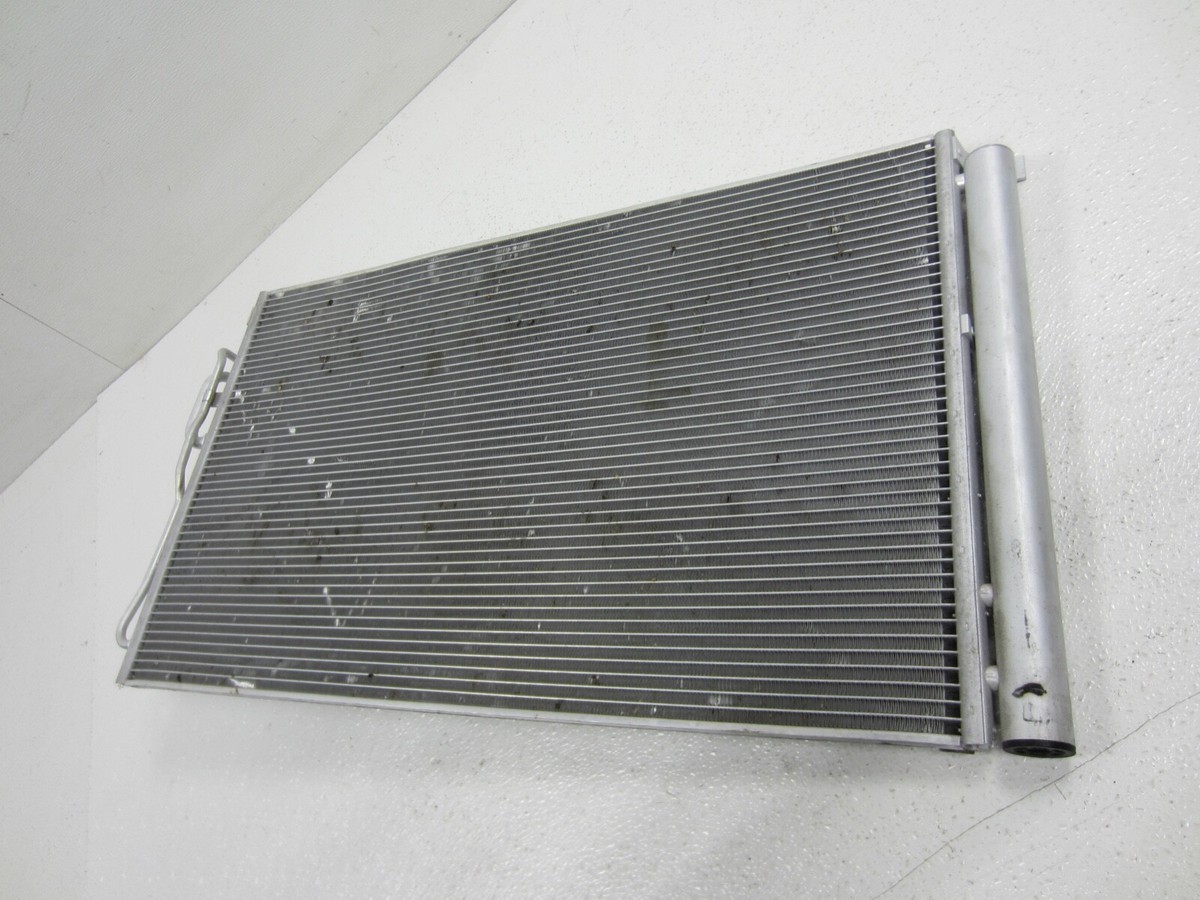 OEM 97606-AA000/ AA400 Condenser Cooler Assembly for Hyundai