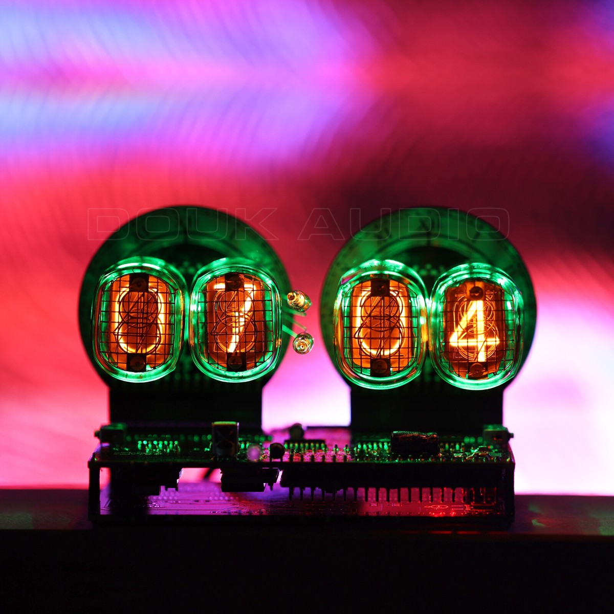 Retro 4*QS27 / QS30 Nixie Tube Clock RGB LED Display WIFI Desk