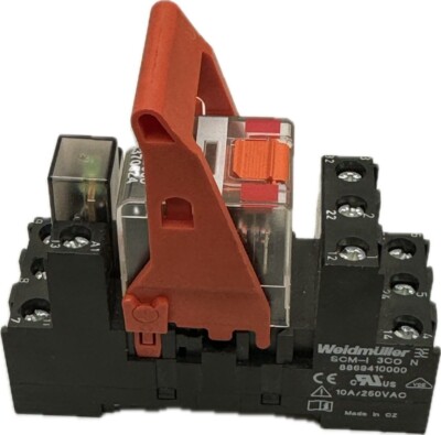 Weidmüller SCM-I 3CO N 8869410000 + RCM370524 + EM10 110/230 VAC