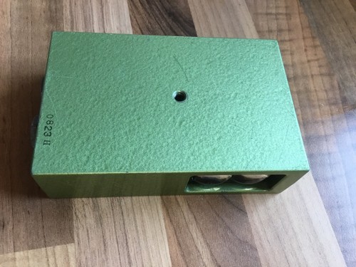 OMRON PhotoElectric Switch E3B-4036B / RSK-G 110, 120, 220, 240v Powered. - Picture 6 of 12
