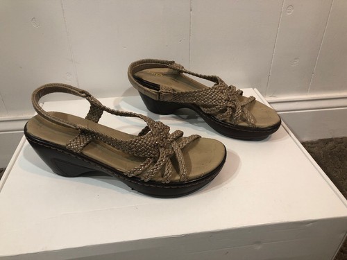 J-41 Adventure On Marco Golden Brown Open Toe Sling Back Women's Sandals Sz 9.5M - Picture 2 of 6