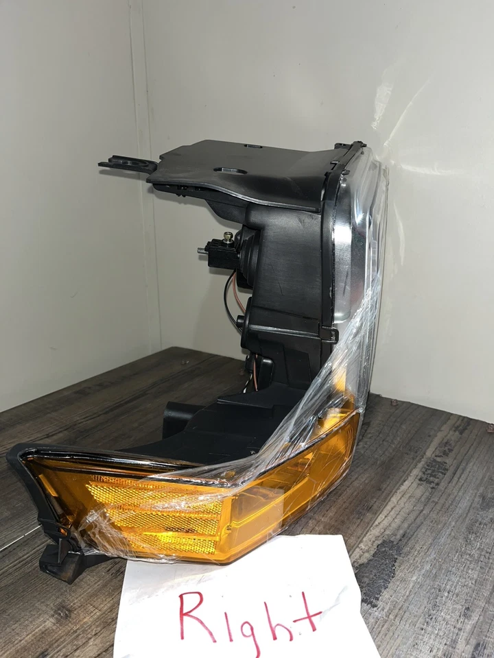 Conjunto de faros halógenos para pasajeros Jeep Commander 06-10 Foto 3 de 4