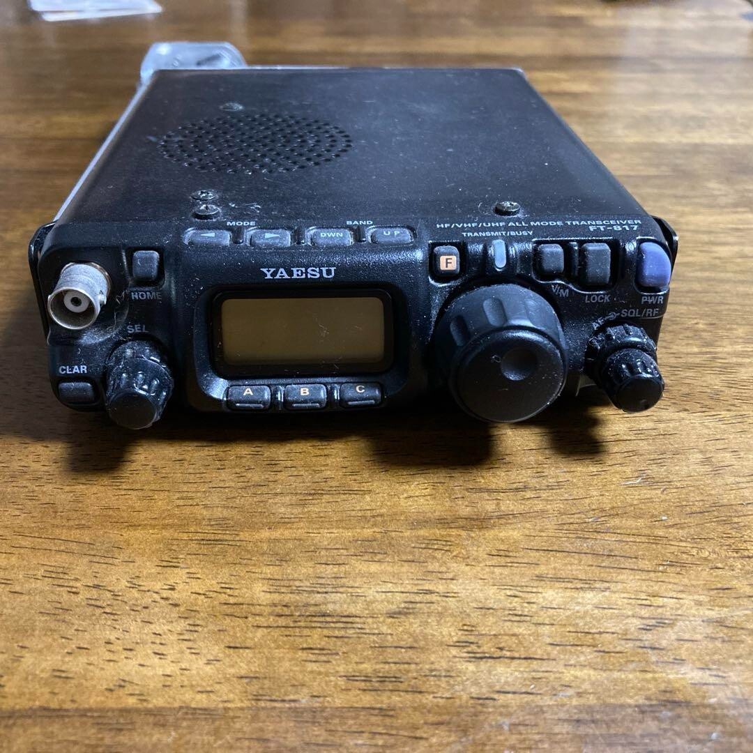 Yaesu FT-817 トランシーバー Yaesu FT-817 - Wikipedia