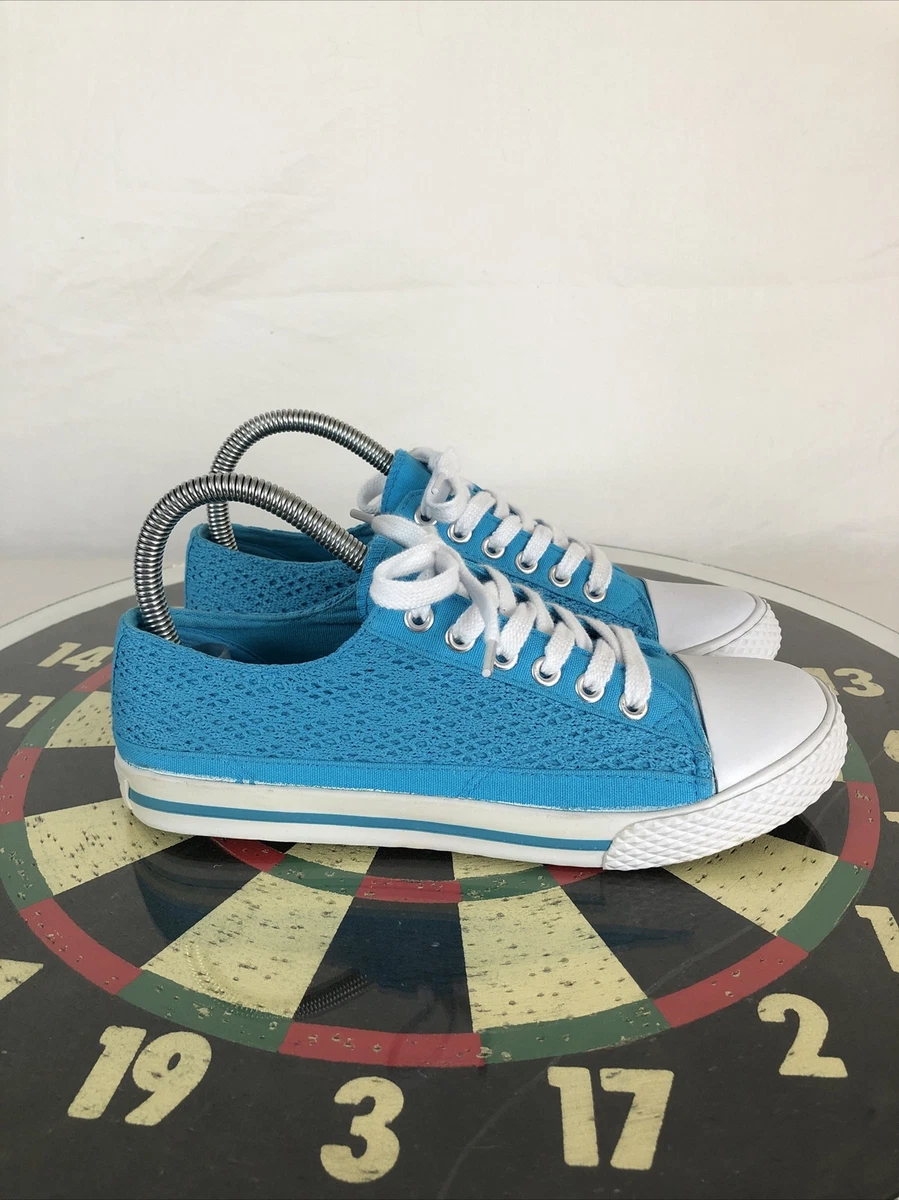 Crochet top canvas shoes