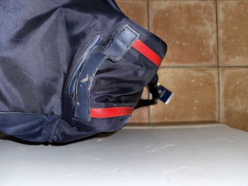 NEW! ARIAT Grip Heavy Duty Duffle Tote Bag Navy / Red, MSRP $229.95, NOTE: FLAW - Picture 15 of 24