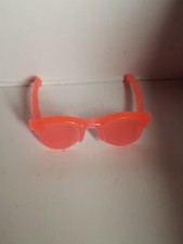 BARBIE DOLL ACCESSORY NEON PINK REGULAR SUNGLASSES