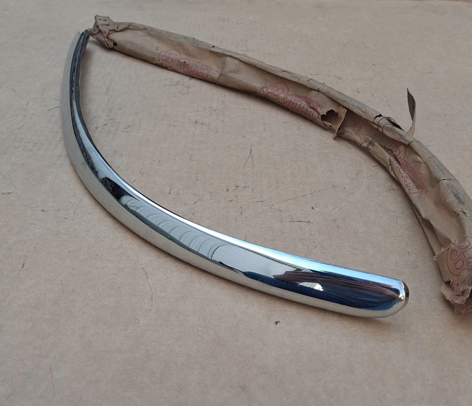 1949-1952 Plymouth Deluxe Concord 2D Sedan NOS MoPar RH Trunk Lid EDGE MOLDING - Image 2 of 4