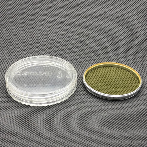 Vintage Canon 55 mm  Light YellowY1  1,5x Filter with Plastic Case. Original - Picture 1 of 11
