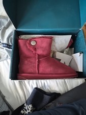 BNWB EMU AUSTRAILA Woman's Red/Wine Sheepskin Waterproof Ankle Boot UK 9 CG CA1