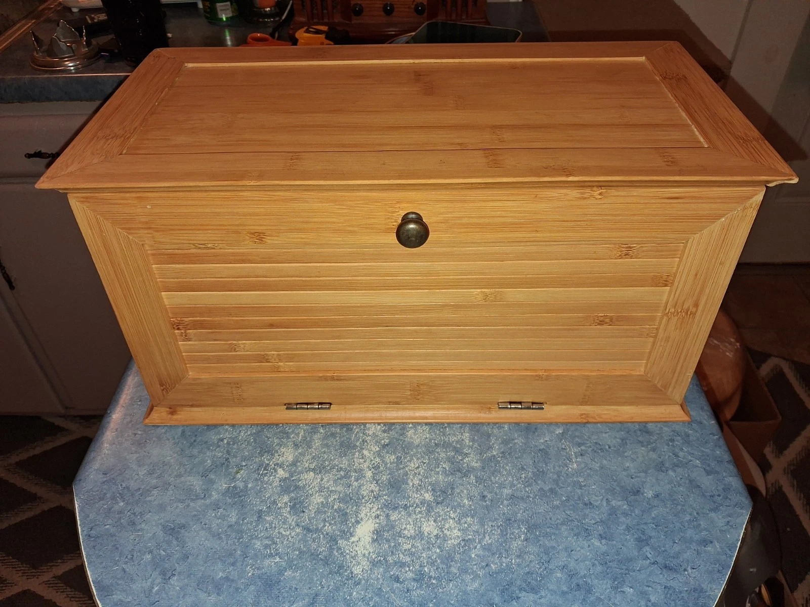 Bamboo Bread Box Pull Door Magnetic Closure knob 16x8x8 In Perfect Condition!!!