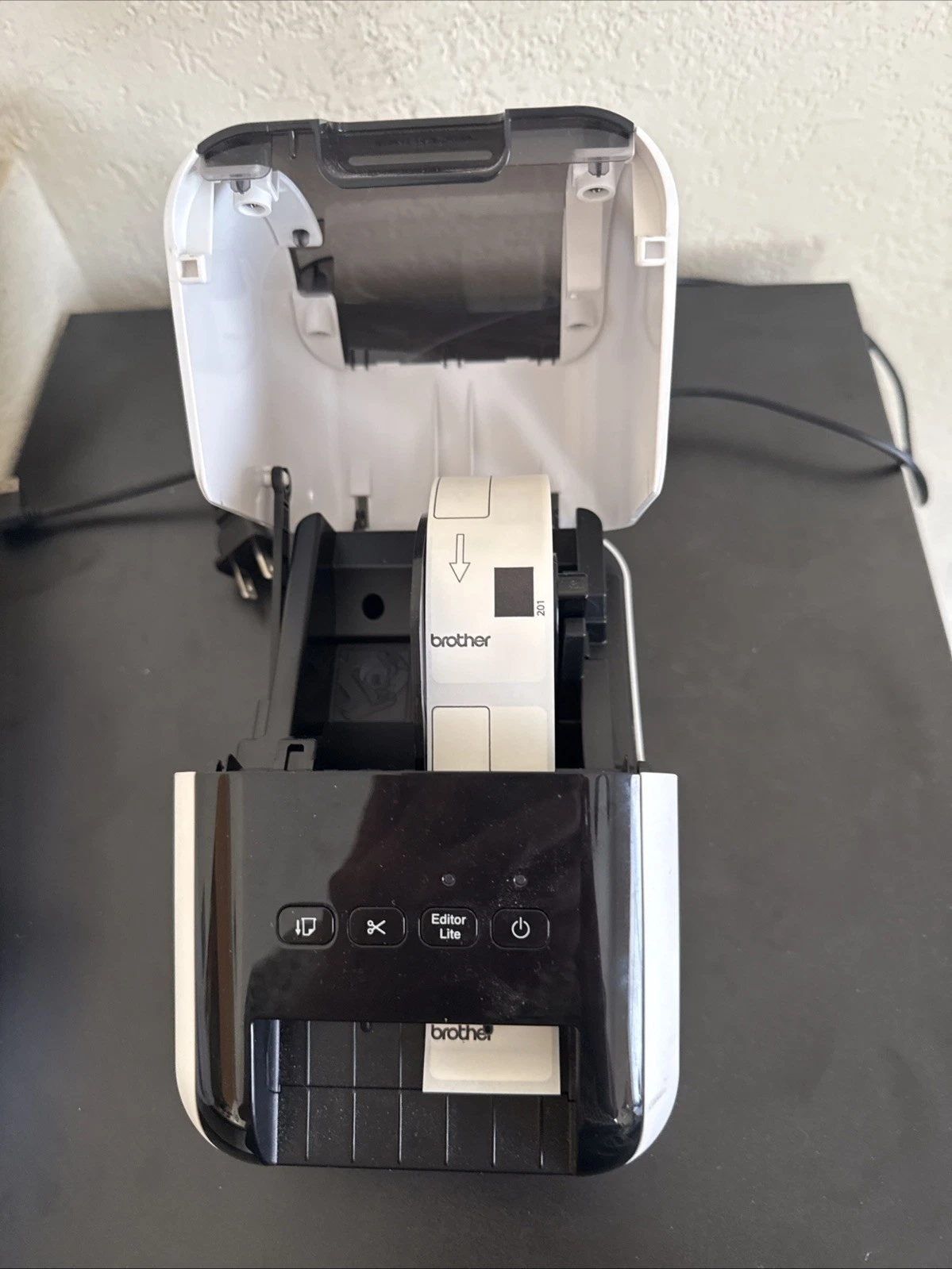 Brother QL-800 High-Speed Professional Label Printer QL800 - product detail image 2