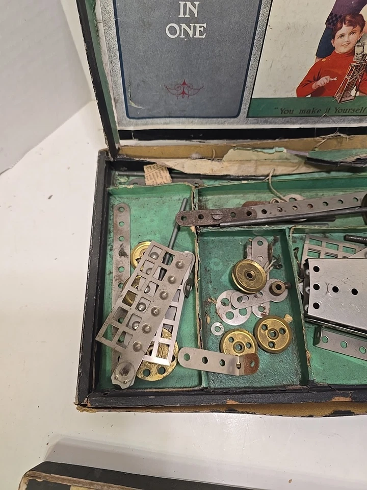 Vintage Meccano Erector Set 1 & Accessory Set 1A Original Boxes - Parts - Image 3 of 4
