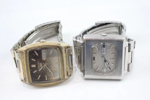 Vintage Seiko 5 Mechanical Watches Working x 2