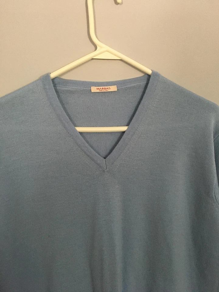 Marbas Sweater Mens Medium Light Blue V-Neck Merino Wool Woolmark Made in Italy - Image 2 of 4