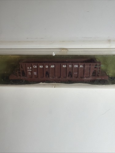 *LESEN Trix Spur N Canadian National Extended Hopper Car CN 97080 #2 Modelleisenbahn | Zustand: New