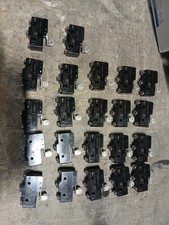 New original Z15GW22B OMRON Z-15GW22-B microswitch Fast shipment 22pcs