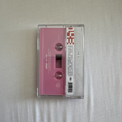 Katy Perry Limited Edition '143' Cassette - Picture 2 of 2