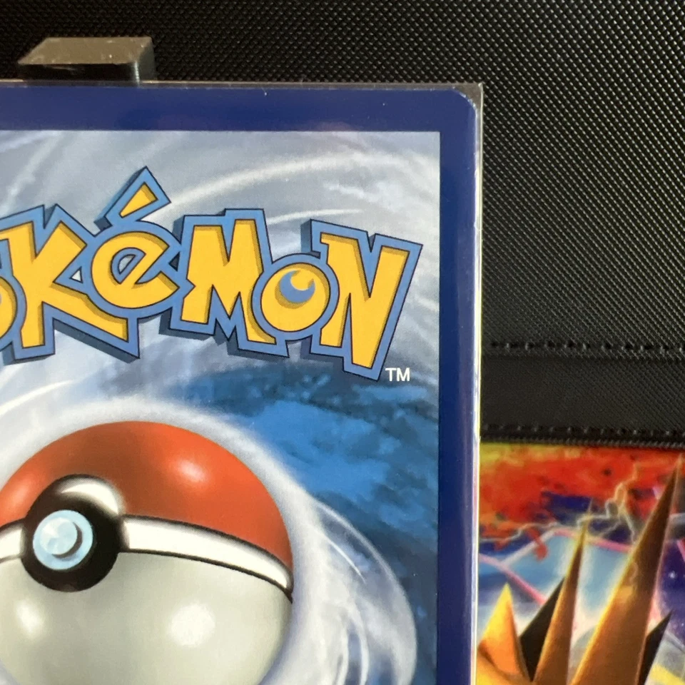 Alolan Vulpix 39/236 Sm-Cosmic Eclipse Reverse Holo - Image 4 of 4