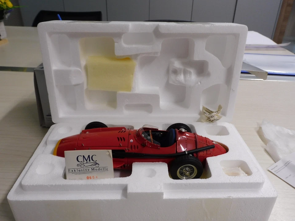 CMC MASERATI 250F 1957 GRAND-PRIX -SIEGER RARA - Immagine 4 di 4