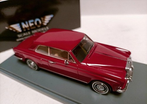 1/43 Resin car model Rolls Royce Corniche red - Picture 4 of 5