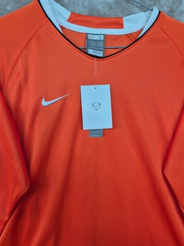 Vintage Nike Fit Dry Deadstock 2007 Team Football Training Shirt BNWT Large - Picture 2 of 18