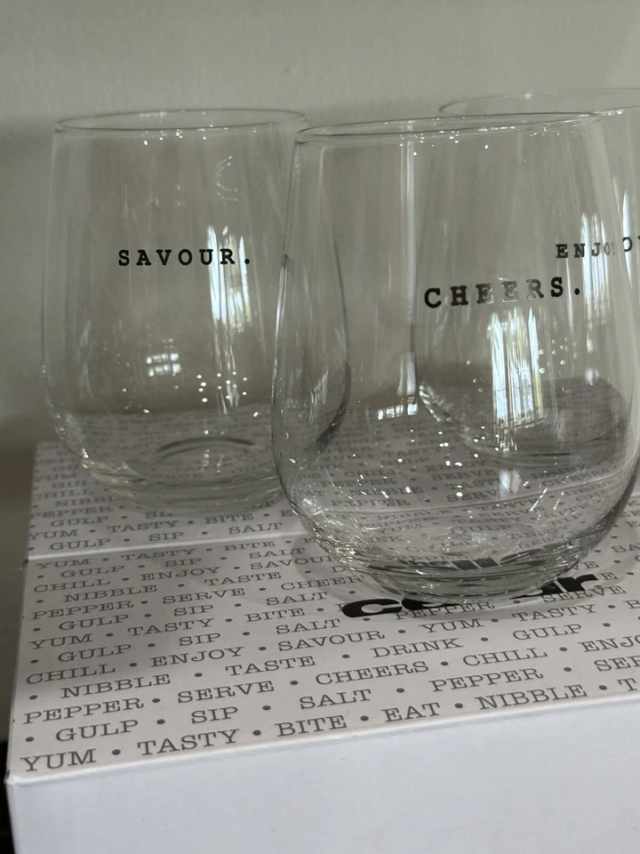 Juego de 4 copas de vino sin tallo The Cellar en caja tamaño 19 oz fiesta celebrar Foto 2 de 4