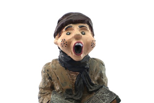 Windsor Musical Figurine CHRISTMAS CAROLER Plays Silent Night Holiday - Picture 4 of 12
