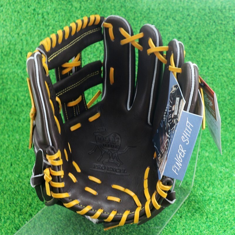 ベースボール ZETT Pro Japan Steerhide 11.5 inch Red Infielder Glove