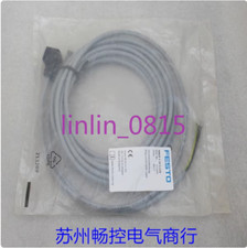 1Pcs New FESTO power cord KME-1-24-5-LED 151689