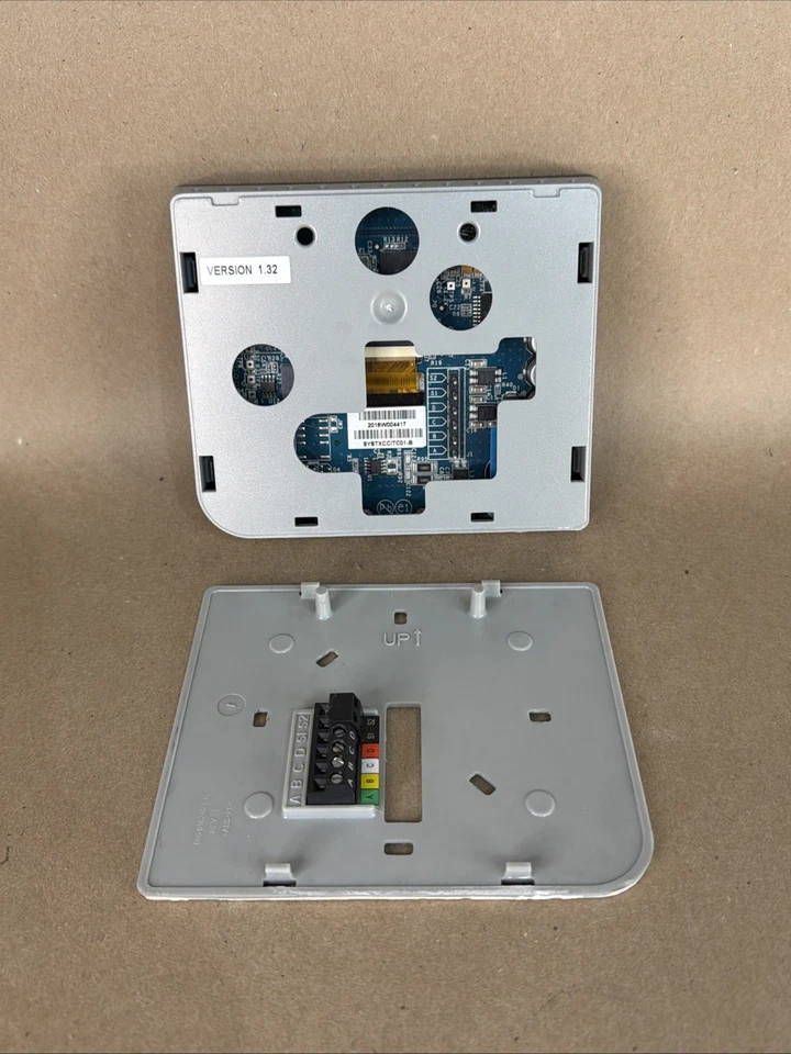 Carrier SYSTXCCITC01-B Infinity System Control with Wi-Fi Black (T6) - Image 4 of 4