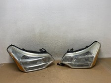 2008 2009 2010 2011 Ford Focus Leftright Headlights Halogen Ah9479 Dw 2008 2009 2010 2011 Ford Focus Leftright Headlights Halogen Ah9479 Dw
