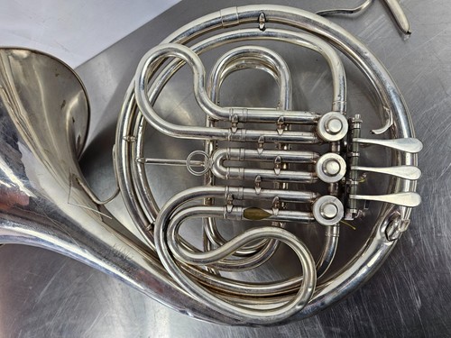 KING Single French Horn serial #485154 - Bild 3 von 12