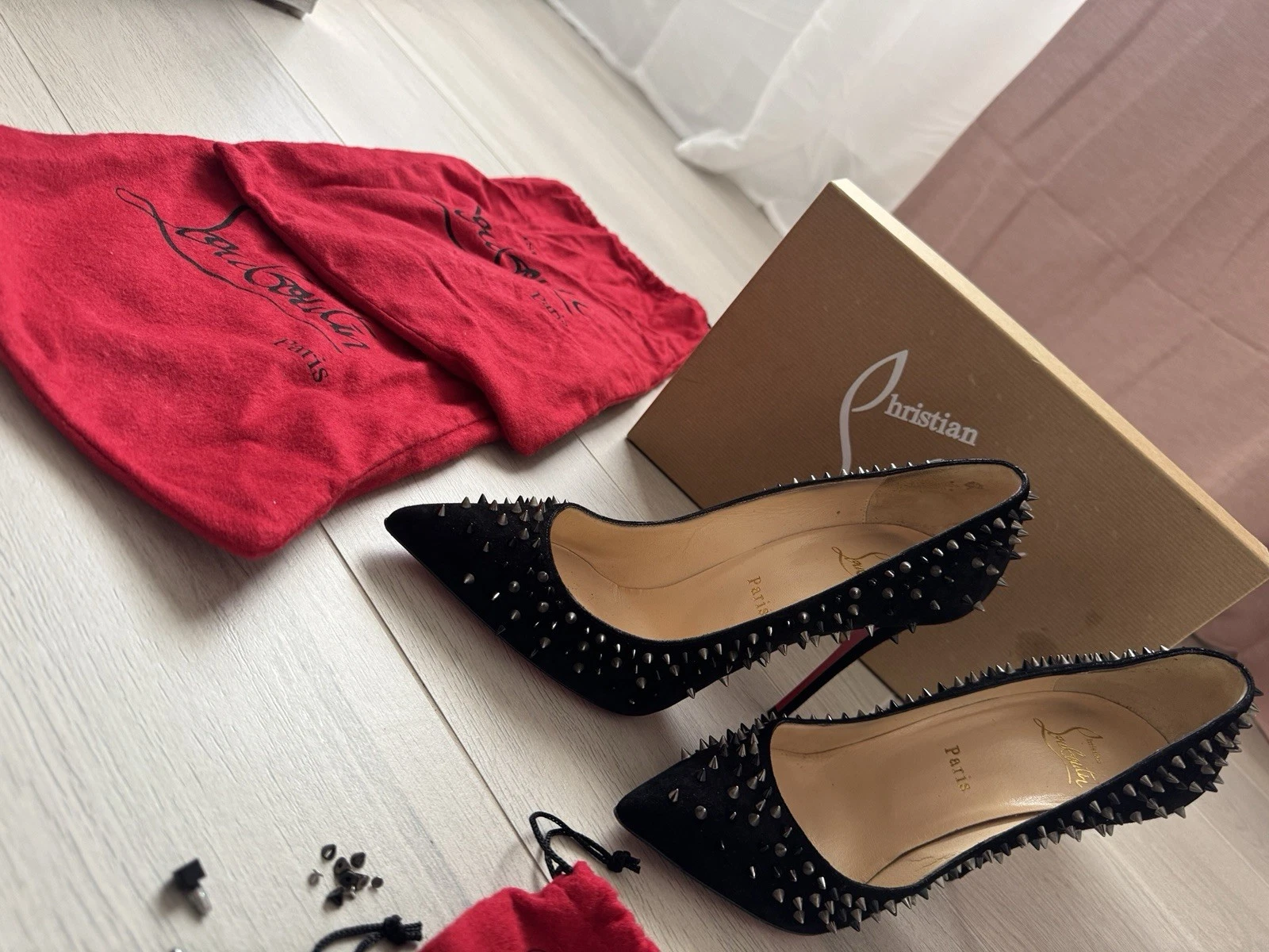 Christian Louboutin — Christian Louboutin Veau Velours Studded Escarpic 100 Black Pumps