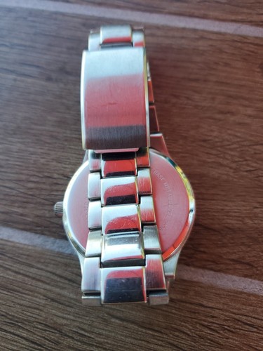 Vintage Mossimo Man's Watch With New Battery Keeps Great Time - Picture 2 of 2