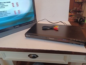 Panasonic DVD-S53 DVD Player W/Power Cord & Cables NO REMOTE Tested/Working