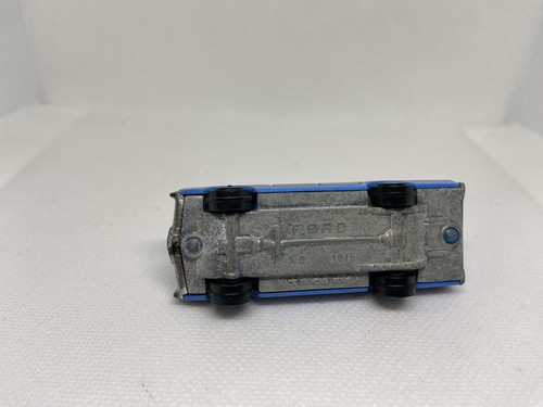 YATMING BLUE FORD WAGON W/WOOD-(#1015) Hong Kong-USED-LOOSE- - Picture 6 of 6