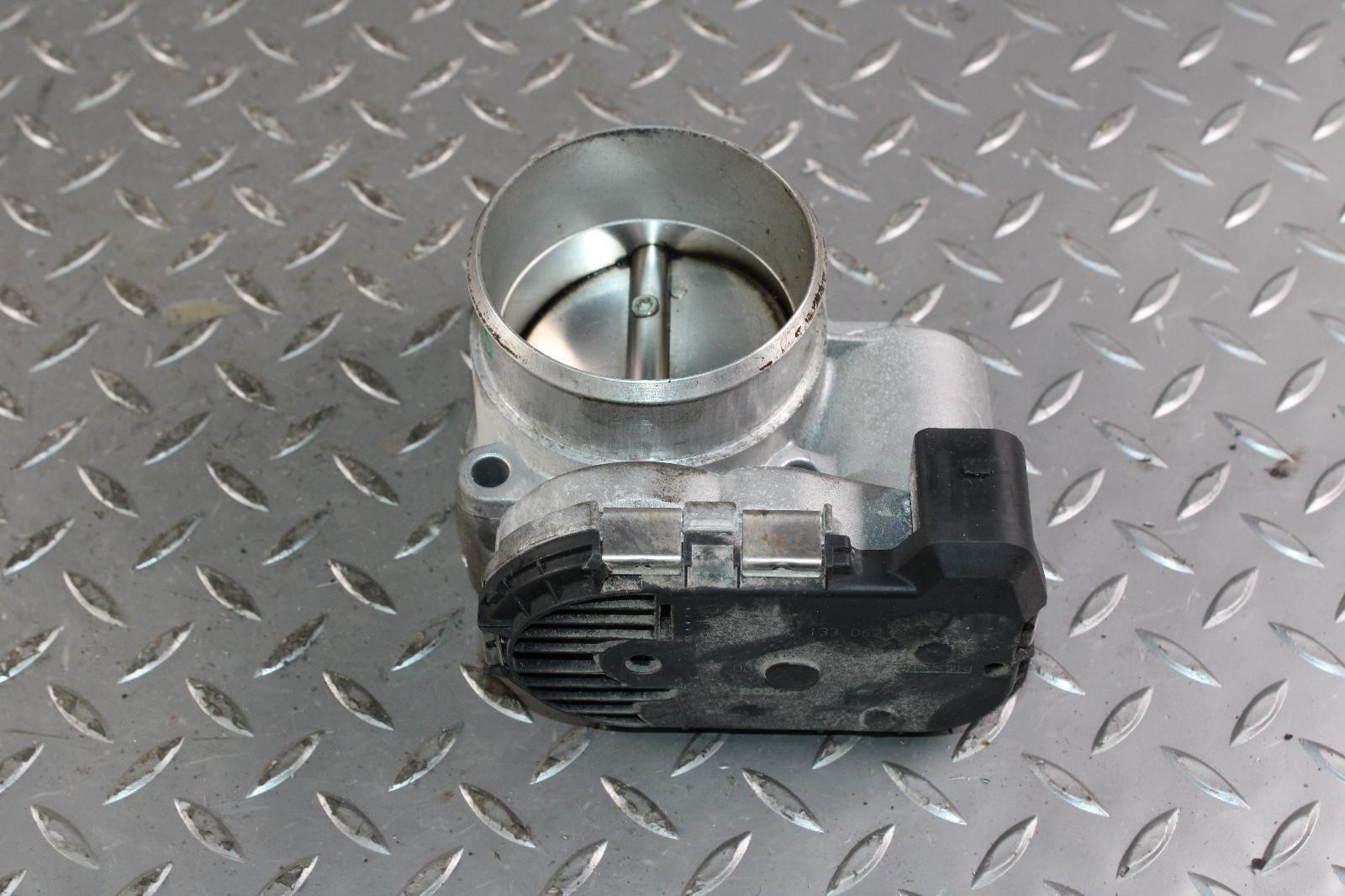 Bentley Flying Spur 2013-2018 RIGHT Throttle body