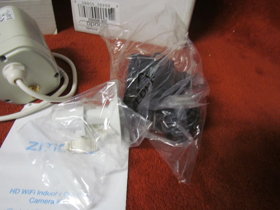 Cámara de seguridad para el hogar exterior inalámbrica Zmodo 1080p visión nocturna (ZP-IBH23-W) Foto 4 de 4