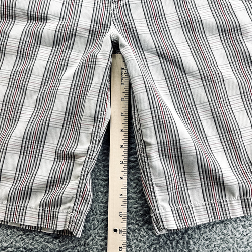Men's VANS Shorts Skate Relaxed Fit Slight Dingy Look Size 36 White Black Red - Picture 5 of 13
