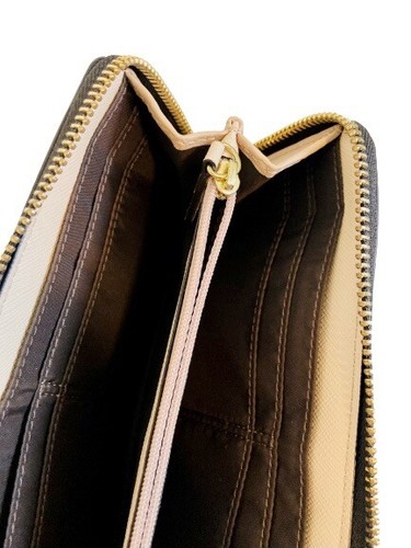 Coach Women's Leather Classic Clutch Brown Handbag Purse - Picture 7 of 9