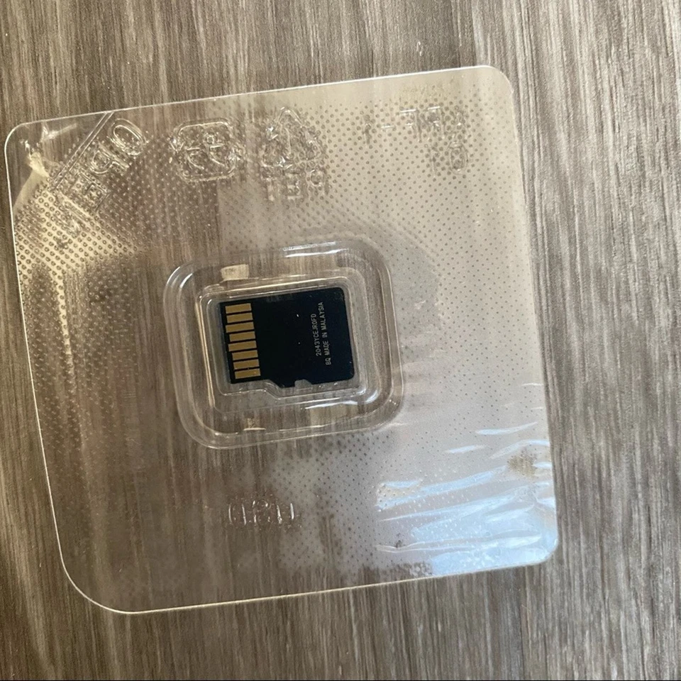 SanDisk SD Card 256GB New in Package - Image 4 of 4