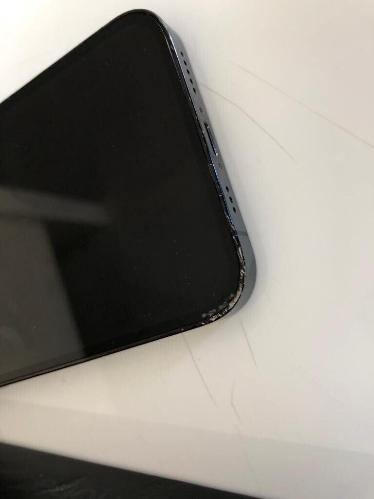 Apple iPhone 12 Pro - 256GB - Graphite (Unlocked) LISTED FOR Apple iPhone 12 Pro - 256GB - Graphite (Unlocked) LISTED FOR