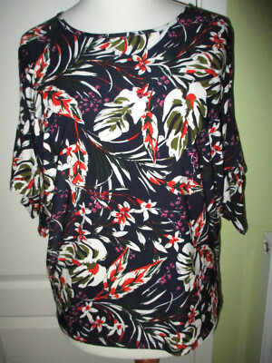 EMELIA SIZE M  14-16  LOOSE FIT BLACK STRETCHY TOP SHORT SLIT SLEEVES WITH TIE