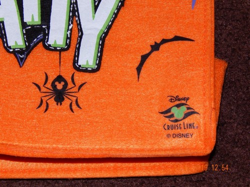 DISNEY CRUISE LINE HALLOWEEN CANDY BAG HALLOWEEN ON THE HIGH SEAS GOING BATTY - Picture 2 of 7