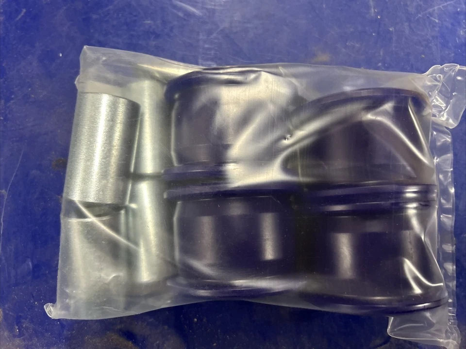 SUPER PRO SPF0396K Front Radius Arm to Diff Bushes fits FORD/ NISSAN MODELS #H16 - image 2 of 4