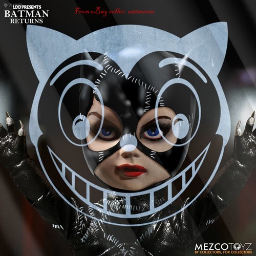 Perfect Mezco Toyz Ldd Presents Batman Returns: Catwoman In Stock New - Picture 3 of 6