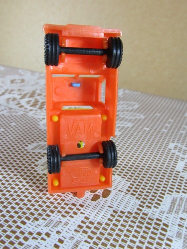 A140 Vintage 1970 VAM 1:55 Land Rover Santana Safari Orange Spielzeug Plastik - Picture 3 of 8